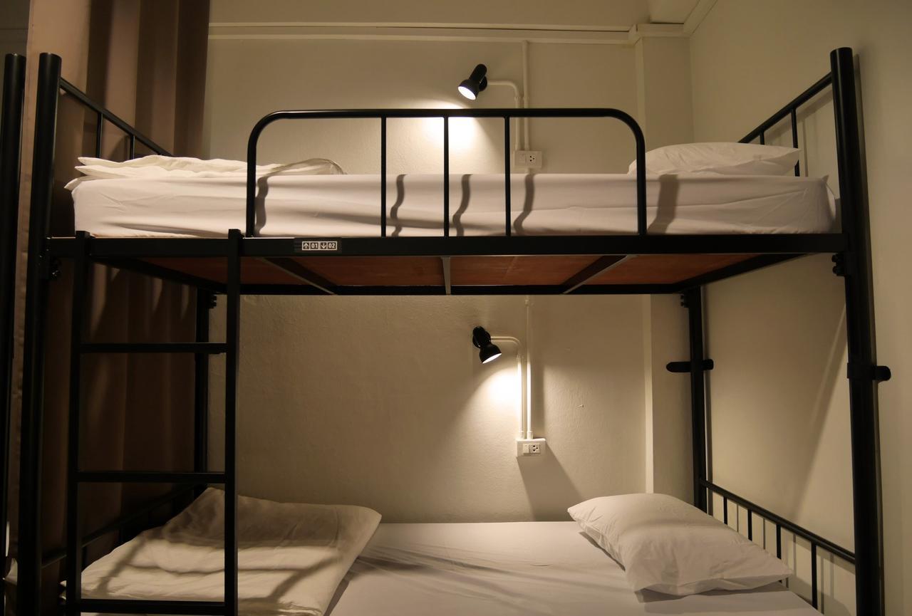 Phresh Hostel Bangkok Bagian luar foto